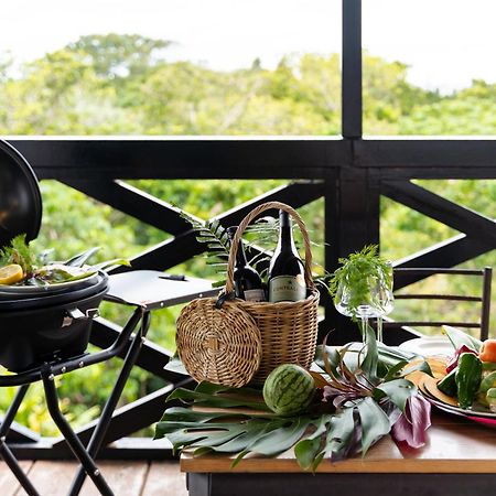 Mambo Hostel Okinawa Motobu Exteriör bild