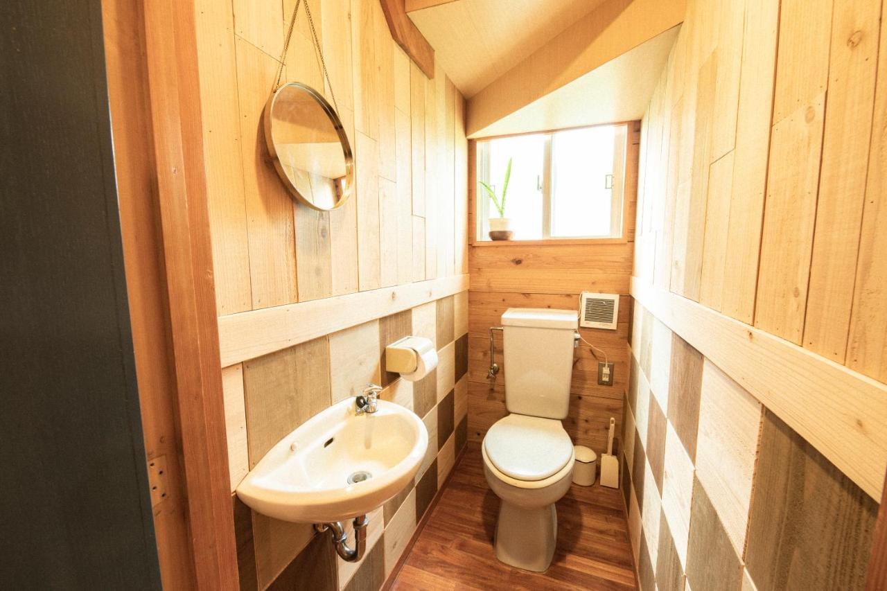 Mambo Hostel Okinawa Motobu Exteriör bild