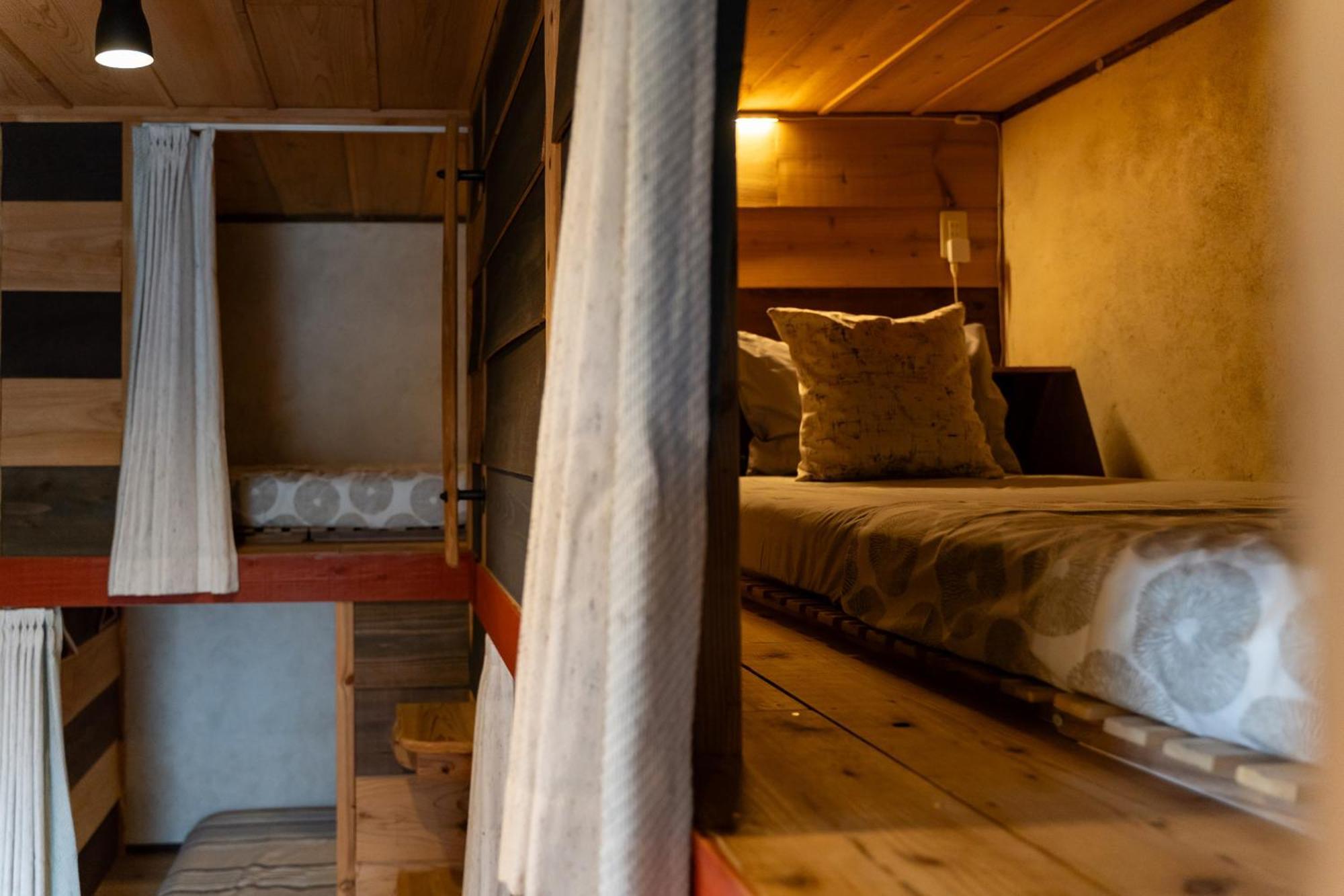Mambo Hostel Okinawa Motobu Exteriör bild