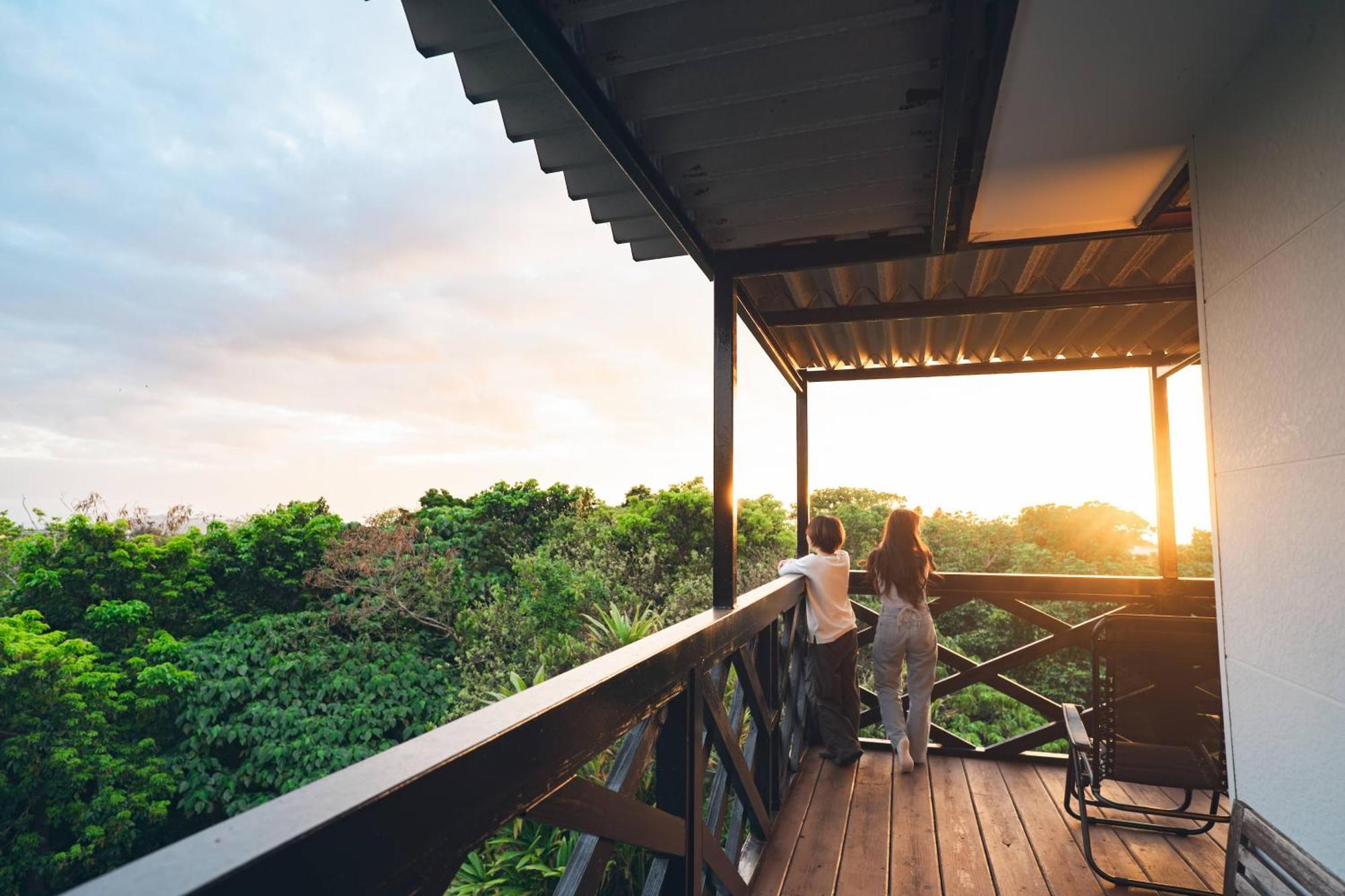 Mambo Hostel Okinawa Motobu Exteriör bild
